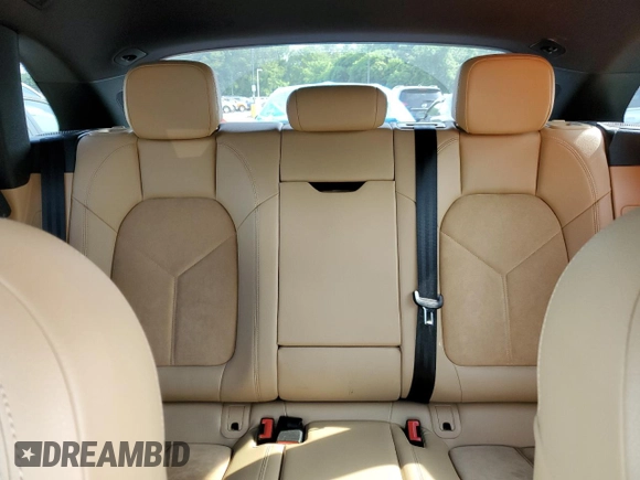 2018 Porsche Macan с VIN WP1AA2A58JLB25365, выставлен на аукционе Copart как лот 64036815 с пробегом 105 390 миль миль и Списание • Salvage title. История ставок и продаж доступна на DreamBid. Изображение 10.