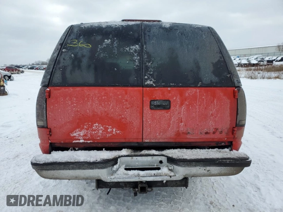 1997 Chevrolet Suburban with VIN 3GNEC16RXVG182115, listed as a Copart auction lot 87527555 with 321,510 mi miles and Clean Title. Bid and sale history available at carsss.com. Image 6.