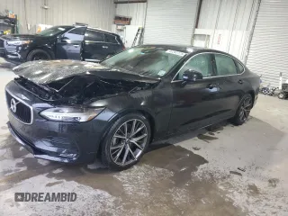 2019 Volvo S90 Momentum with VIN LVY102MK0KP078907, listed as a Copart auction lot 46262725 with 0 mi miles and Salvage Title. Bid and sale history available at carsss.com. Image 1.