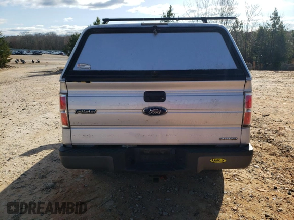 2014 Ford F-150 XL with VIN 1FTPF1CF8EKG24210, listed as a Copart auction lot 47992275 with 148,271 mi miles and Clean title. Bid and sale history available at DreamBid. Image 6.