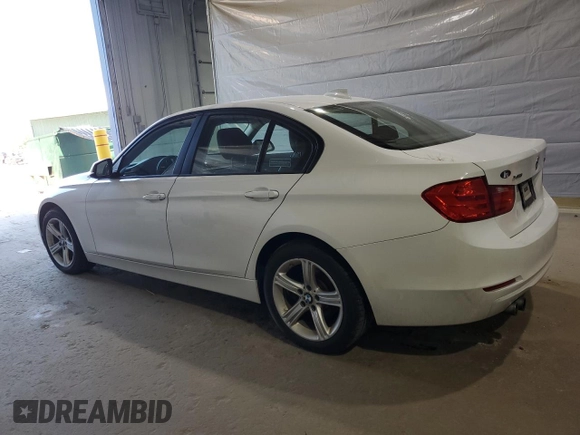2014 BMW 3 Series 328i xDrive with VIN WBA3B5C50EP652348, listed as a Copart auction lot 62540855 with 160,553 mi miles and Clean title. Bid and sale history available at DreamBid. Image 2.