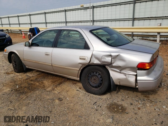 2000 Toyota Camry CE with VIN 4T1BG22K0YU957176, listed as a Copart auction lot 58276794 with 227,144 mi miles and Salvage Title. Bid and sale history available at carsss.com. Image 2.