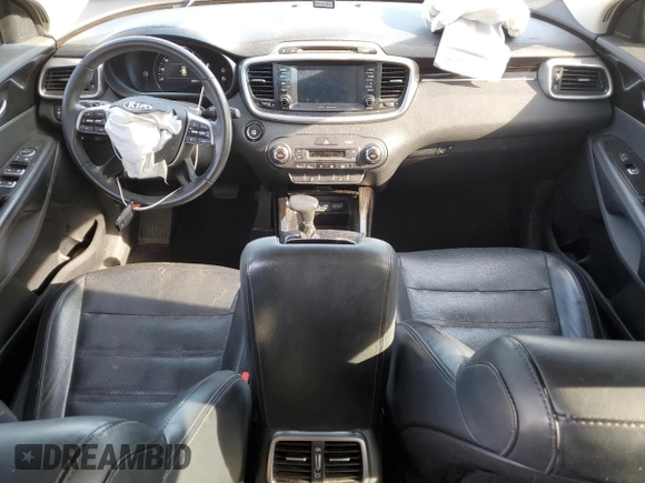 2019 Kia Sorento EX with VIN 5XYPH4A57KG468507, listed as a Copart auction lot 82811094 with 86,587 mi miles and Salvage Title. Bid and sale history available at DreamBid. Image 8.