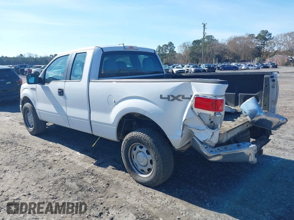 2014 Ford F-150 XL z VIN 1FTFX1EF0EKG09030, wystawiony jako IAAI lot #41453528 z przebiegiem 209 664 mil mil oraz . Historia ofert i sprzedaży dostępna na DreamBid. Obrazek 3.