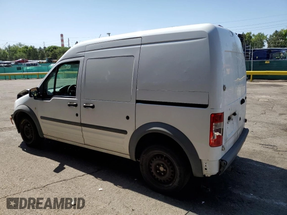 2010 Ford Transit Connect XL с VIN NM0LS7AN4AT019593, выставлен на аукционе Copart как лот 61385355 с пробегом 172 015 миль миль и Списание • Salvage title. История ставок и продаж доступна на DreamBid. Изображение 2.