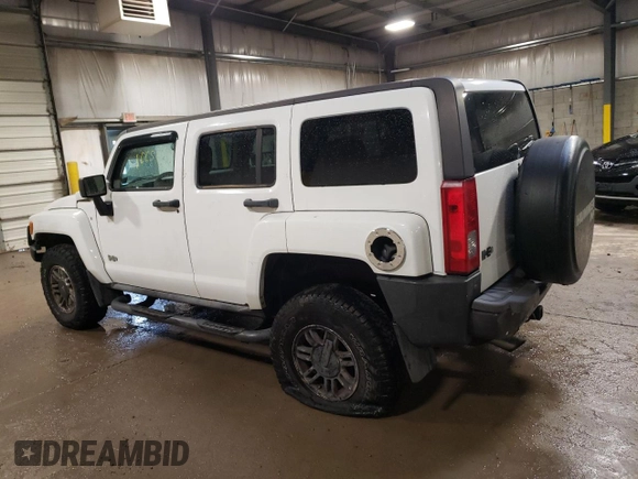 2007 Hummer H3 SUV with VIN 5GTDN13E078156947, listed as a Copart auction lot 53862914 with 166,532 mi miles and Salvage Title. Bid and sale history available at carsss.com. Image 2.