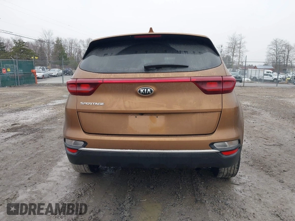 2020 Kia Sportage LX with VIN KNDPMCAC1L7807586, listed as a IAAI auction lot 41485581 with 28,941 mi miles. Bid and sale history available at carsss.com. Image 16.