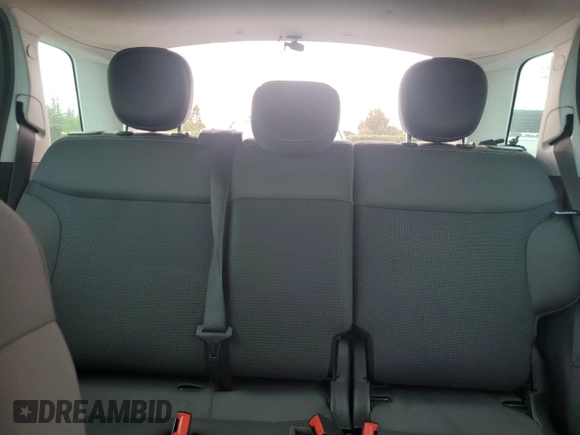 2014 FIAT 500L Trekking with VIN ZFBCFADH5EZ015259, listed as a Copart auction lot 86390284 with 83,607 mi miles and Salvage Title. Bid and sale history available at DreamBid. Image 10.