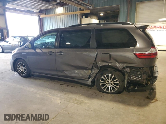 2018 Toyota Sienna XLE Auto Access Seat with VIN 5TDYZ3DC7JS954919, listed as a Copart auction lot 56974515 with 83,821 mi miles and Salvage title. Bid and sale history available at DreamBid. Image 2.