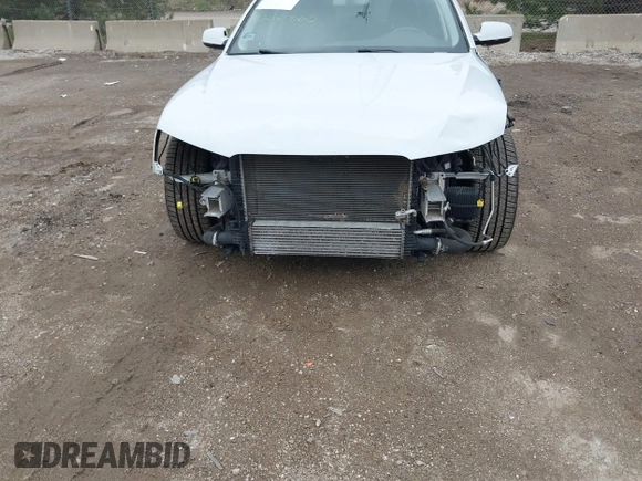2016 Audi A4 Premium Plus with VIN WAUFFAFLXGN015633, listed as a IAAI auction lot 42084662 with 82,572 mi miles. Bid and sale history available at carsss.com. Image 6.