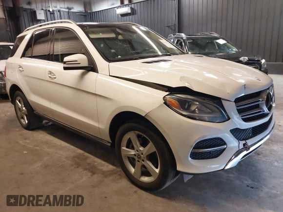 2017 Mercedes-Benz GLE 350 z VIN 4JGDA5HB2HA913359, wystawiony jako IAAI lot #42017821 z przebiegiem 81 885 mil mil oraz . Historia ofert i sprzedaży dostępna na DreamBid. Obrazek 1.
