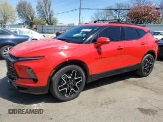 2023 Chevrolet Blazer RS z VIN 3GNKBKRSXPS190337, wystawiony jako Copart lot #53292455 z przebiegiem 32 030 mil mil oraz Szkoda całkowita • Salvage title. Historia ofert i sprzedaży dostępna na DreamBid. Obrazek 1.