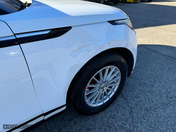 2019 Land Rover Range Rover Velar with VIN SALYA2EX6KA217320, listed as a Copart auction lot 82631684 with 93,830 mi miles and Clean Title. Bid and sale history available at carsss.com. Image 10.
