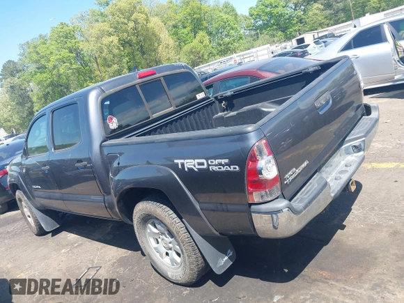 2014 Toyota Tacoma with VIN 5TFLU4EN6EX094364, listed as a IAAI auction lot 42044949 with Not Provided miles and . Bid and sale history available at DreamBid. Image 14.