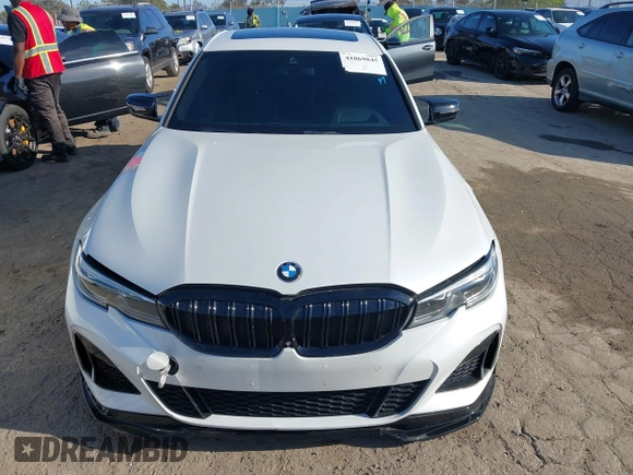 2020 BMW 3 Series M340i with VIN WBA5U7C02LFH69972, listed as a IAAI auction lot 41869845 with 45,926 mi miles. Bid and sale history available at carsss.com. Image 12.
