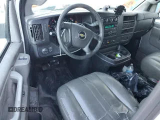 2018 Chevrolet Express Cargo with VIN 1GCWGAFP4J1280498, listed as a Copart auction lot 45062875 with 173,576 mi miles and Clean title. Bid and sale history available at DreamBid. Image 8.