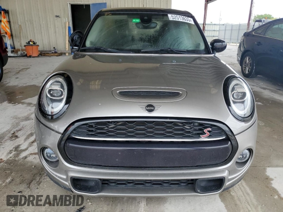 2021 MINI Hardtop 4 Door Cooper S with VIN WMWXU9C0XM2M90621, listed as a Copart auction lot 52513635 with 57,419 mi miles and Salvage title. Bid and sale history available at DreamBid. Image 5.