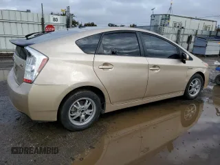 2011 Toyota Prius I with VIN JTDKN3DUXB0318512, listed as a Copart auction lot 82450914 with 193,951 mi miles and Salvage Title. Bid and sale history available at DreamBid. Image 3.