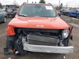2021 Jeep Renegade Upland Edition with VIN ZACNJDAB4MPN34528, listed as a IAAI auction lot 41739558 with 37,968 mi miles. Bid and sale history available at carsss.com. Image 12.