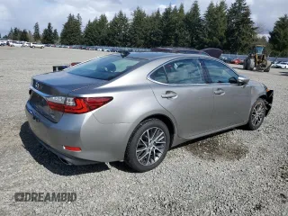 2017 Lexus ES with VIN 58ABK1GG6HU050292, listed as a Copart auction lot 49743895 with 76,025 mi miles and Salvage Title. Bid and sale history available at carsss.com. Image 3.