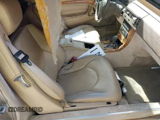 1999 Mercedes-Benz SL-Class with VIN WDBFA68F1XF183885, listed as a IAAI auction lot 42085175 with 133,333 mi miles. Bid and sale history available at carsss.com. Image 5.
