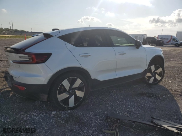 2023 Volvo C40 Recharge Pure Electric Ultimate with VIN YV4ED3GM0P2048887, listed as a Copart auction lot 63490724 with 23,045 mi miles and Salvage Title. Bid and sale history available at carsss.com. Image 3.