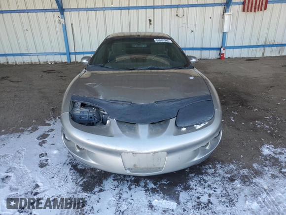 1999 Pontiac Firebird Firebird z VIN 2G2FS22K6X2225812, wystawiony jako Copart lot #88080985 z przebiegiem 149 684 mil mil oraz Czysty tytuł • Clean title. Historia ofert i sprzedaży dostępna na DreamBid. Obrazek 5.