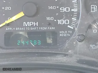 2002 Chevrolet Silverado 1500 LT with VIN 2GCEK19T821314733, listed as a IAAI auction lot 42057566 with 244,783 mi miles. Bid and sale history available at carsss.com. Image 7.