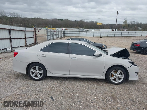 2012 Toyota Camry L with VIN 4T1BF1FK0CU608129, listed as a IAAI auction lot 41742482 with 163,697 mi miles. Bid and sale history available at carsss.com. Image 14.