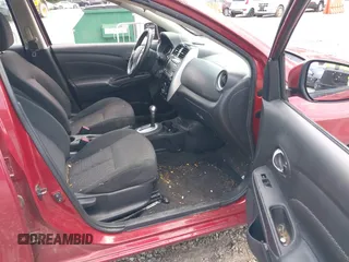 2018 Nissan Versa SV z VIN 3N1CN7AP3JL867399, wystawiony jako IAAI lot #42241378 z przebiegiem 144 219 mil mil oraz . Historia ofert i sprzedaży dostępna na DreamBid. Obrazek 5.