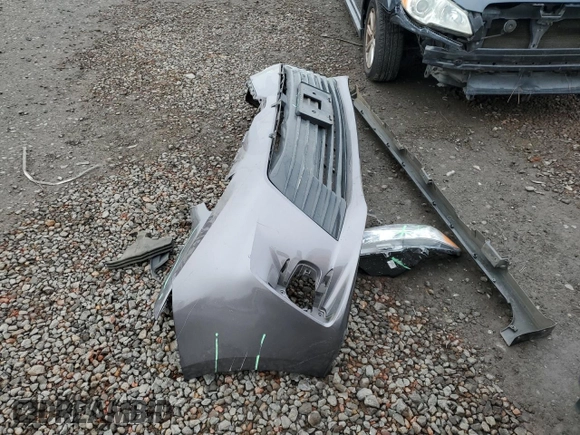 2019 Toyota Sienna LE Auto Access Seat with VIN 5TDKZ3DC1KS009648, listed as a Copart auction lot 88154995 with 68,417 mi miles and Salvage Title. Bid and sale history available at DreamBid. Image 12.