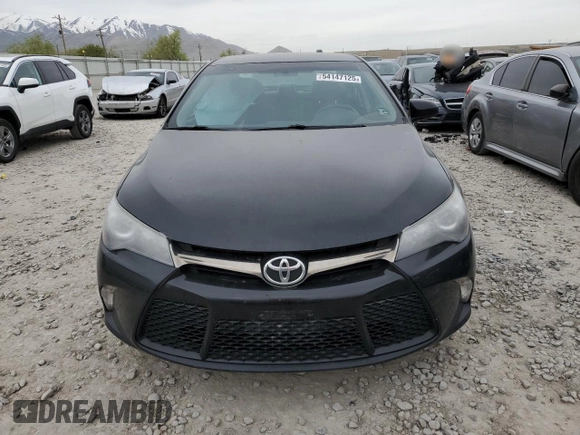 2017 Toyota Camry XLE with VIN 4T1BF1FK3HU393000, listed as a Copart auction lot 54147125 with 96,662 mi miles and Salvage Title. Bid and sale history available at DreamBid. Image 5.