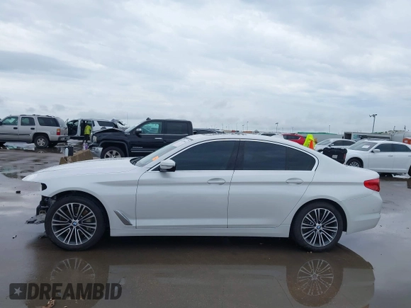 2019 BMW 5 Series 540i xDrive with VIN WBAJE7C50KWW11147, listed as a IAAI auction lot 42471644 with 44,144 mi miles and . Bid and sale history available at DreamBid. Image 15.