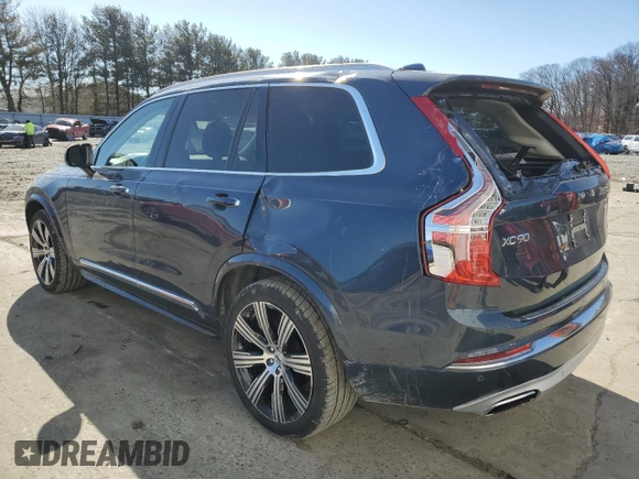 2021 Volvo XC90 Inscription with VIN YV4A22PLXM1697040, listed as a Copart auction lot 45976255 with 52,039 mi miles and Salvage title. Bid and sale history available at DreamBid. Image 2.