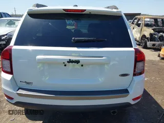 2016 Jeep Compass Sport z VIN 1C4NJCBAXGD806456, wystawiony jako IAAI lot #41967561 z przebiegiem 125 305 mil mil oraz . Historia ofert i sprzedaży dostępna na DreamBid. Obrazek 16.