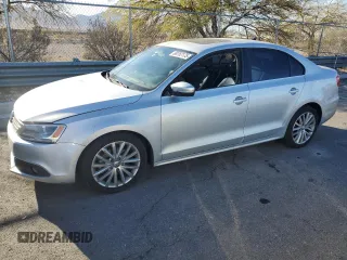 2013 Volkswagen Jetta SEL с VIN 3VWLP7AJ6DM407815, выставлен на аукционе Copart как лот 88762175 с пробегом 188 917 миль миль и Списание • Salvage title. История ставок и продаж доступна на DreamBid. Изображение 1.