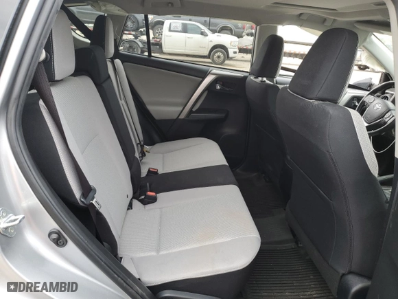 2018 Toyota RAV4 XLE with VIN JTMRFREV6JJ195256, listed as a Copart auction lot 53622155 with 61,267 mi miles and Clean Title. Bid and sale history available at carsss.com. Image 11.