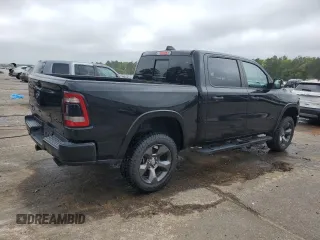 2020 Ram 1500 Big Horn z VIN 1C6SRFFT7LN265273, wystawiony jako Copart lot #51656495 z przebiegiem 69 379 mil mil oraz Szkoda całkowita • Salvage title. Historia ofert i sprzedaży dostępna na DreamBid. Obrazek 3.