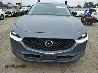 2021 Mazda CX-30 Premium with VIN 3MVDMBDY4MM305004, listed as a Copart auction lot 59947125 with 41,741 mi miles and Salvage title. Bid and sale history available at DreamBid. Image 5.