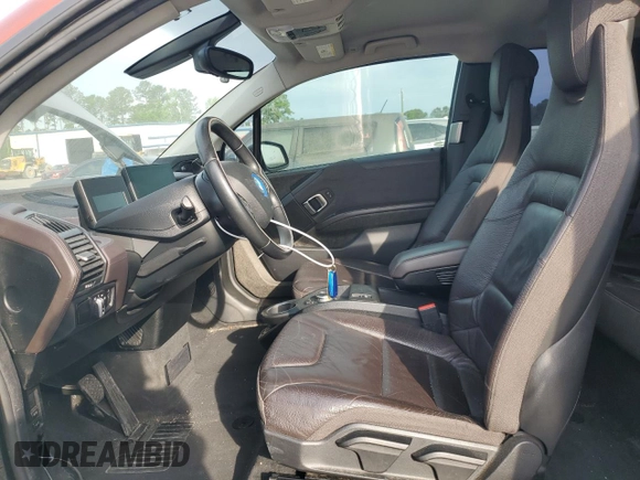 2015 BMW i3 z VIN WBY1Z2C54FV287219, wystawiony jako Copart lot #56222435 z przebiegiem 82 931 mil mil oraz Tytuł czysty. Historia ofert i sprzedaży dostępna na DreamBid. Obrazek 7.