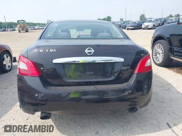 2010 Nissan Maxima SV with VIN 1N4AA5AP6AC821426, listed as a IAAI auction lot 42480325 with 139,501 mi miles and . Bid and sale history available at DreamBid. Image 17.