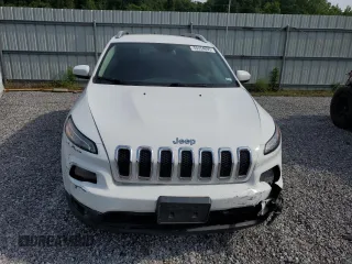 2017 Jeep Cherokee Latitude z VIN 1C4PJLCB6HW628924, wystawiony jako Copart lot #55154895 z przebiegiem 70 645 mil mil oraz Szkoda całkowita • Salvage title. Historia ofert i sprzedaży dostępna na DreamBid. Obrazek 5.