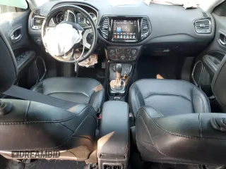 2019 Jeep Compass Limited z VIN 3C4NJDCB1KT826322, wystawiony jako Copart lot #56827455 z przebiegiem 64 778 mil mil oraz Czysty tytuł • Clean title. Historia ofert i sprzedaży dostępna na DreamBid. Obrazek 8.