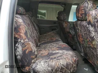 2006 Chevrolet Silverado 3500 SRW Wrk Trk with VIN 1GCHK33D66F254783, listed as a Copart auction lot 45347525 with 241,918 mi miles and Clean Title. Bid and sale history available at carsss.com. Image 10.