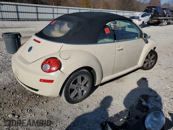 2006 Volkswagen Beetle с VIN 3VWRG31Y76M323201, выставлен на аукционе Copart как лот 83189654 с пробегом 130 904 миль миль и Списание • Salvage title. История ставок и продаж доступна на DreamBid. Изображение 3.
