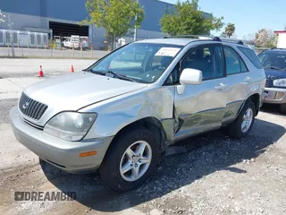 2000 Lexus RX 300 with VIN JT6GF10U1Y0064315, listed as a IAAI auction lot 41895871 with 181,101 mi miles. Bid and sale history available at carsss.com. Image 17.
