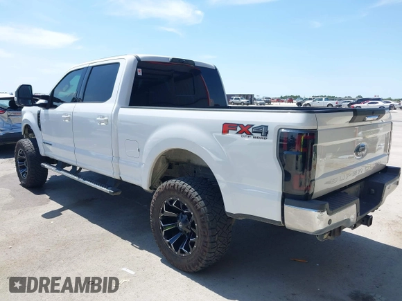 2017 Ford F-250 Lariat with VIN 1FT7W2BT5HEB40592, listed as a IAAI auction lot 42289316 with 316,783 mi miles and . Bid and sale history available at DreamBid. Image 3.