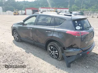 2017 Toyota RAV4 LE с VIN JTMBFREV2HJ701869, выставлен на аукционе IAAI как лот 42422409 с пробегом 98 769 миль миль и . История ставок и продаж доступна на DreamBid. Изображение 3.