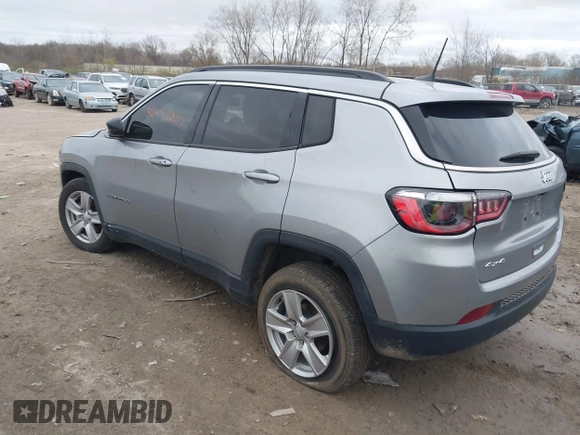 2022 Jeep Compass Latitude с VIN 3C4NJDBB5NT216798, выставлен на аукционе IAAI как лот 42042804 с пробегом 42 781 миль миль и . История ставок и продаж доступна на DreamBid. Изображение 3.