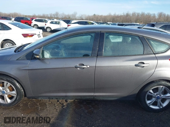 2013 Ford Focus SE with VIN 1FADP3K28DL112777, listed as a IAAI auction lot 41386940 with 107,893 mi miles. Bid and sale history available at carsss.com. Image 14.